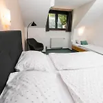 Kozjanski Dvor 3* Podčetrtek