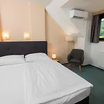 Kozjanski Dvor 3* Podcetrtek
