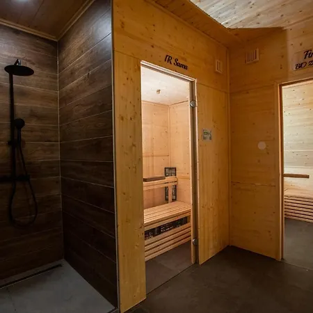 Kozjanski Dvor Hotell Podčetrtek