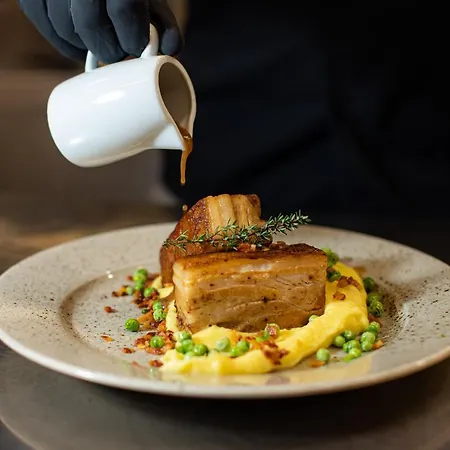 Kozjanski Dvor Podčetrtek