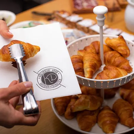 Kozjanski Dvor Hotel