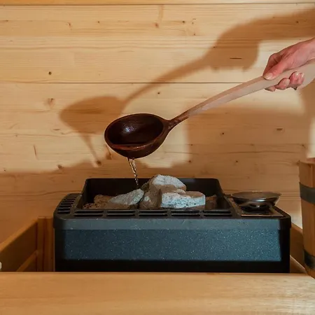 Kozjanski Dvor Hotel 3*