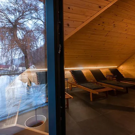 Kozjanski Dvor Hotell