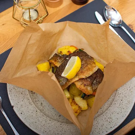 Hotel Kozjanski Dvor Podčetrtek