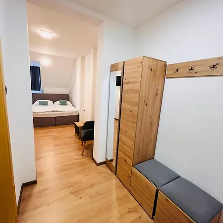 Otel Kozjanski Dvor Podčetrtek
