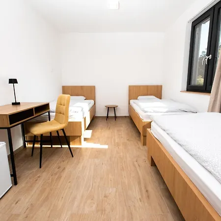 Kozjanski Dvor 3*