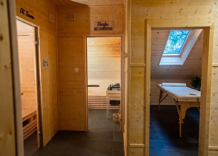 Hotel Kozjanski Dvor Podčetrtek