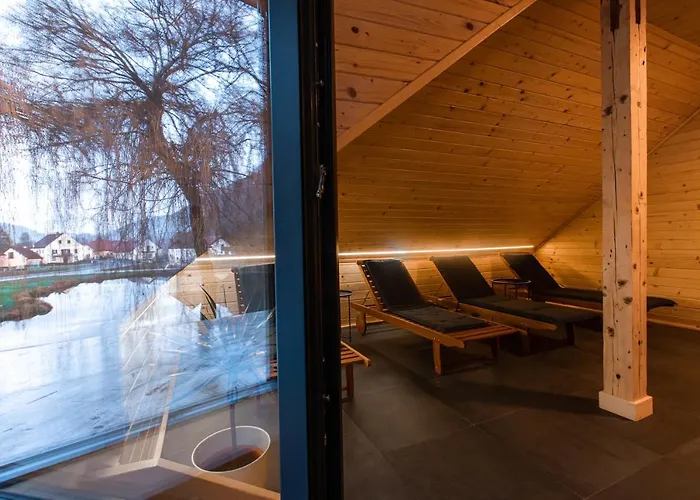 Kozjanski Dvor Hotel