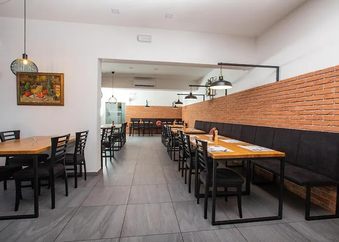 酒店 Kozjanski Dvor 博德森特克