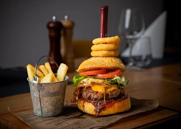 酒店 Kozjanski Dvor 博德森特克