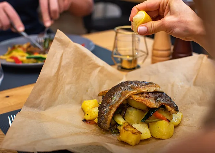 Kozjanski Dvor Hotel 3*