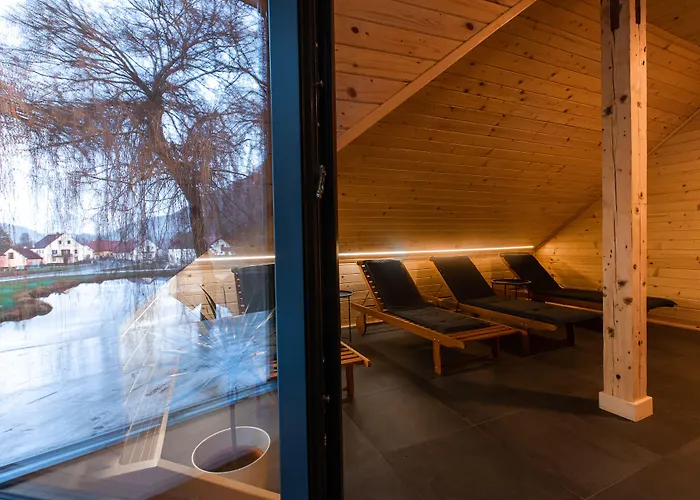 Kozjanski Dvor 酒店